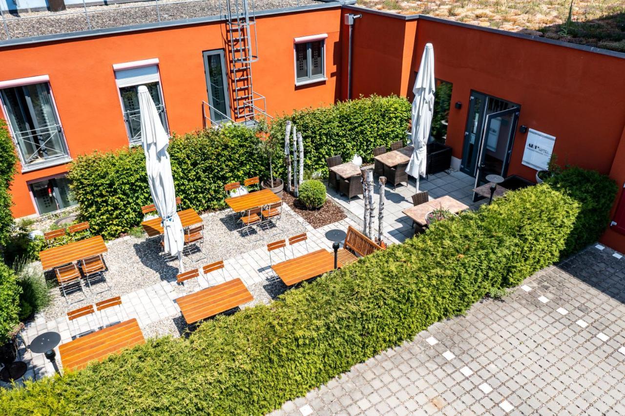 Arthotel Restaurant Pfeffermuehle Ingolstadt Esterno foto